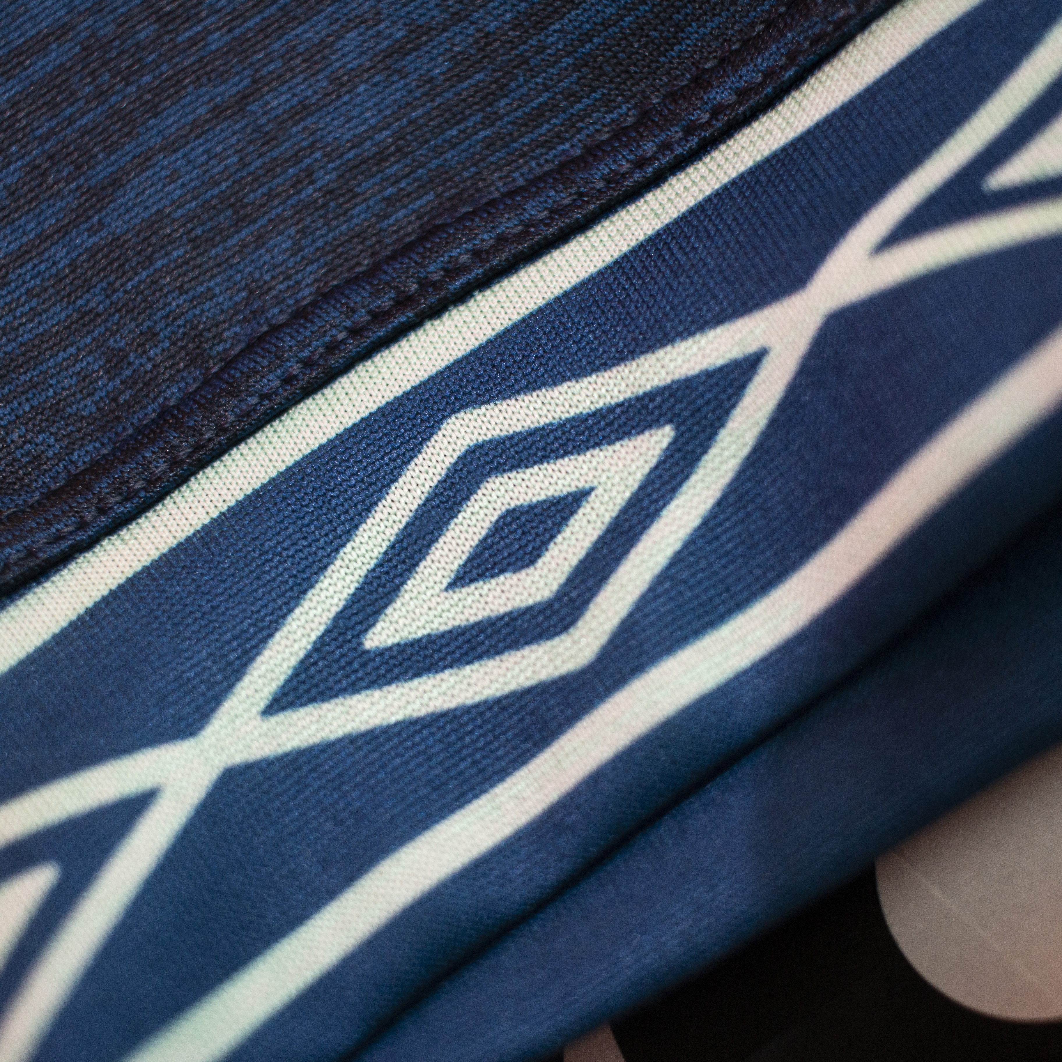Product shot UdeG Alternativo 2019/20